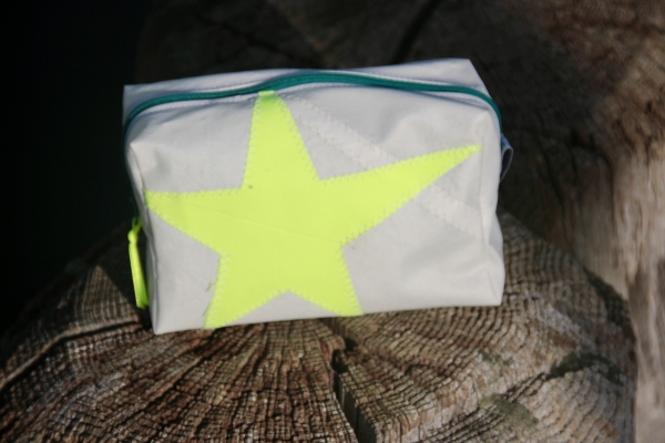 Segeltuch Kosmetiktasche eckig mit Stern in gelb